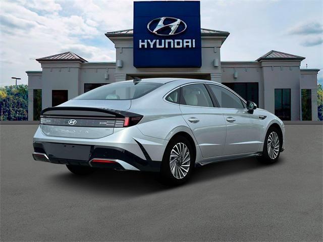 new 2024 Hyundai Sonata Hybrid car, priced at $36,179