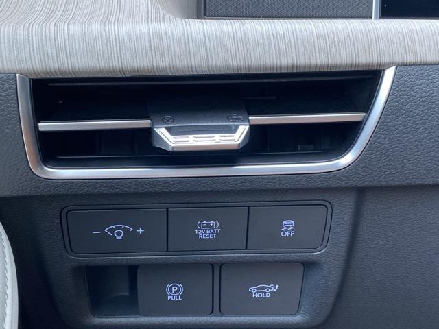 new 2025 Hyundai Sonata Hybrid car, priced at $36,644
