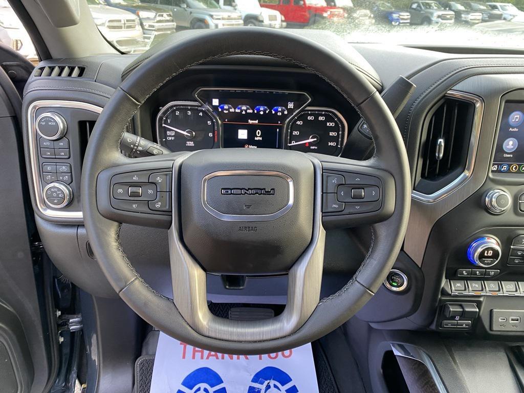 used 2021 GMC Sierra 1500 car, priced at $43,889