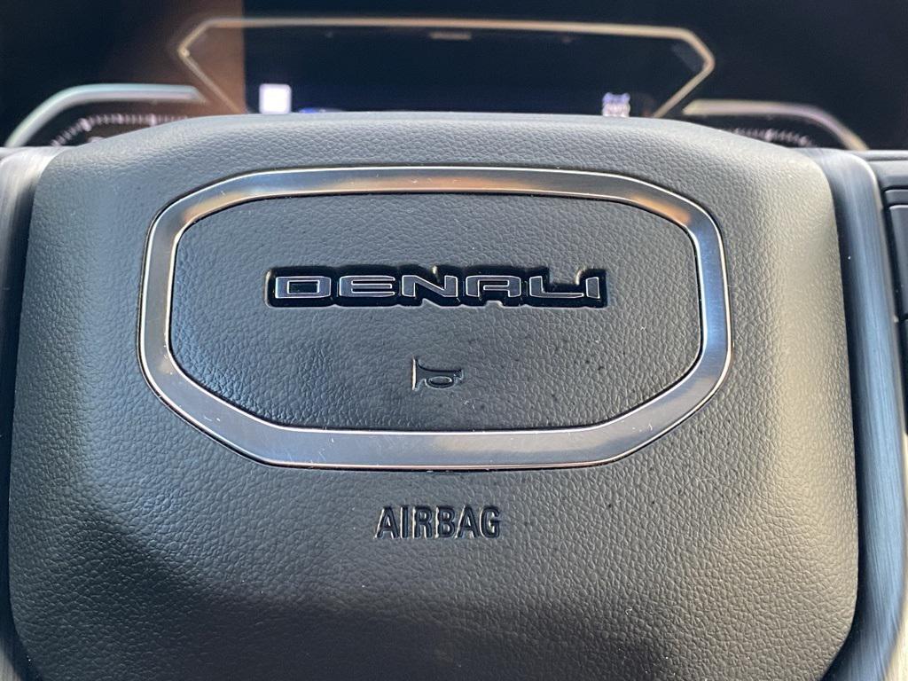 used 2021 GMC Sierra 1500 car, priced at $43,889