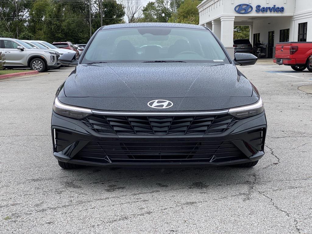 new 2025 Hyundai Elantra car, priced at $23,739