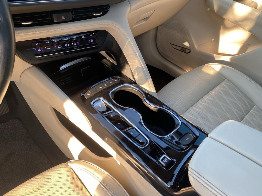 used 2022 Buick Envision car, priced at $28,289