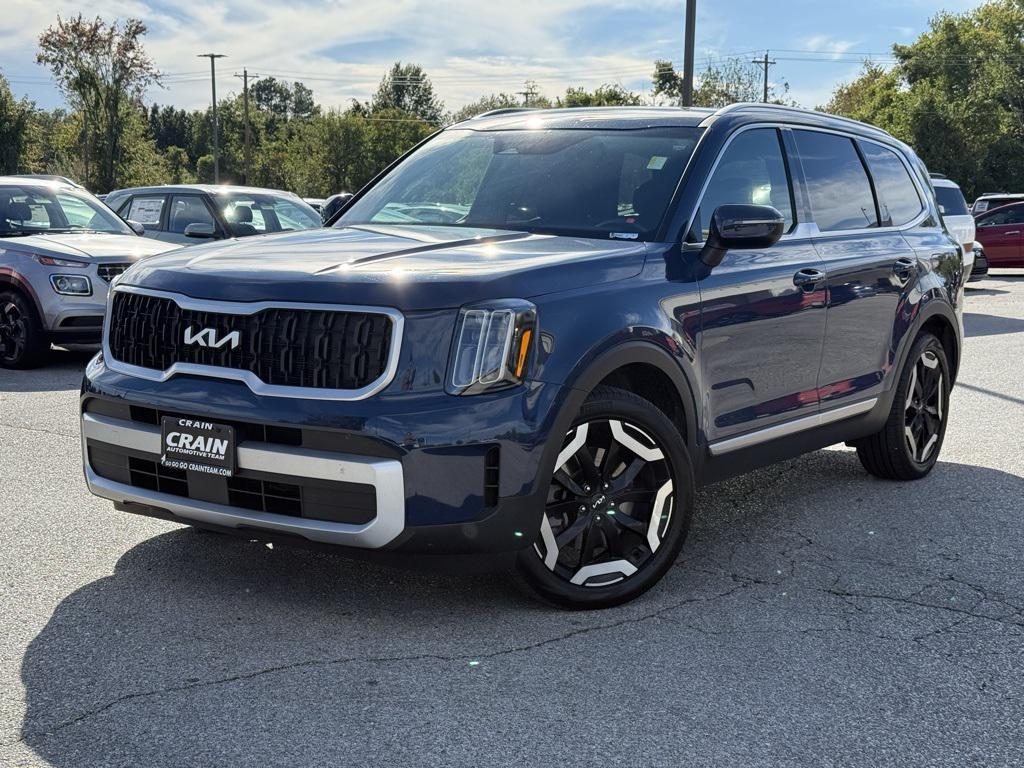 used 2024 Kia Telluride car, priced at $36,901