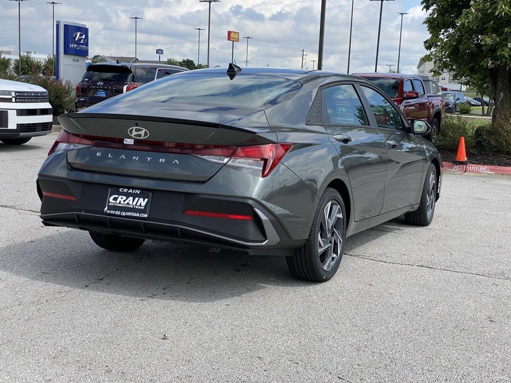 new 2025 Hyundai Elantra car, priced at $23,739