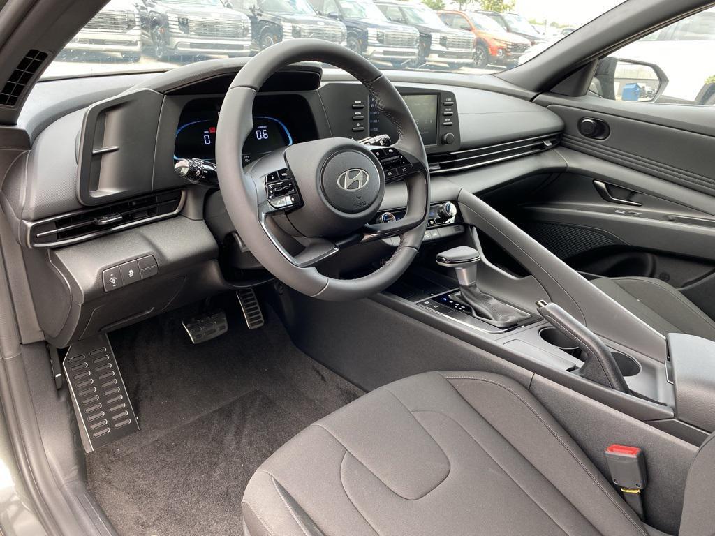 new 2025 Hyundai Elantra car, priced at $23,739