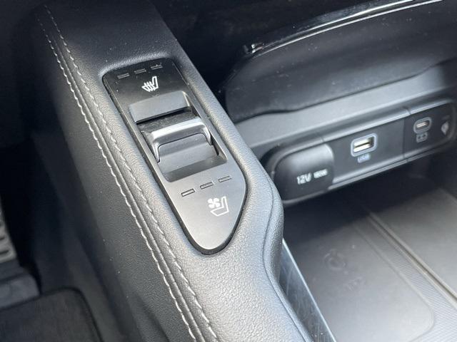 used 2023 Kia Telluride car, priced at $39,489