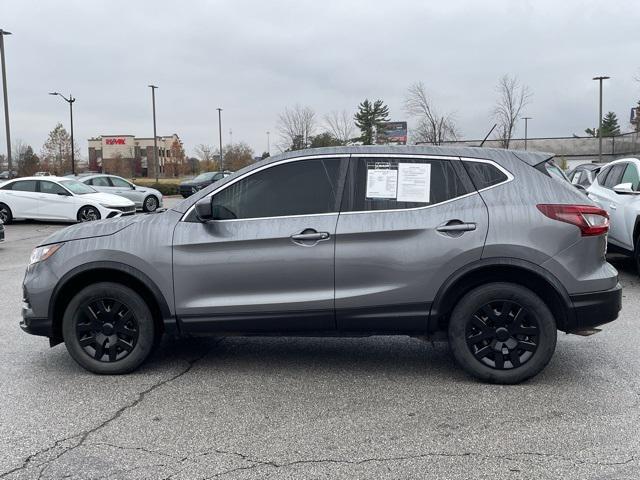 used 2020 Nissan Rogue Sport car, priced at $15,000