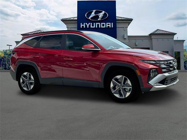 new 2025 Hyundai Tucson car, priced at $37,025