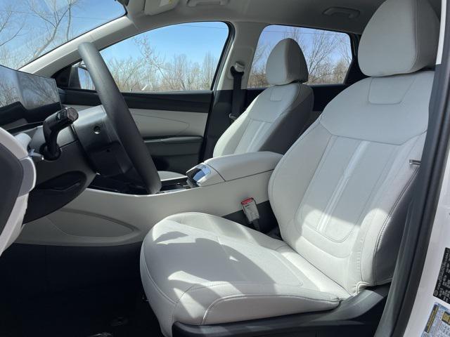 new 2025 Hyundai Tucson car, priced at $33,175