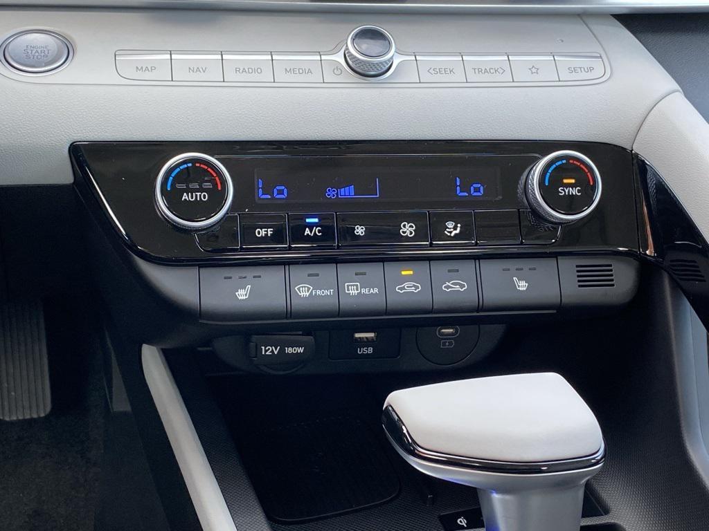 new 2026 Hyundai Elantra car, priced at $28,180