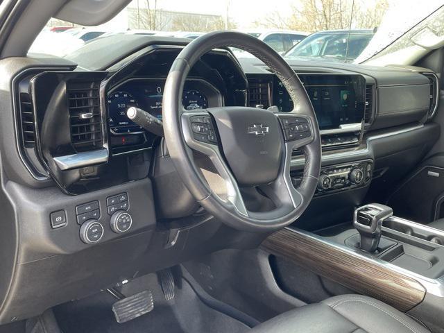 used 2022 Chevrolet Silverado 1500 car, priced at $41,889