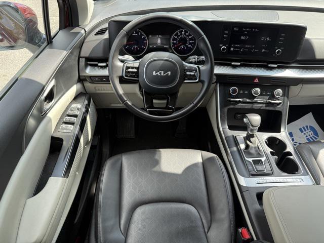 used 2024 Kia Carnival car, priced at $33,000