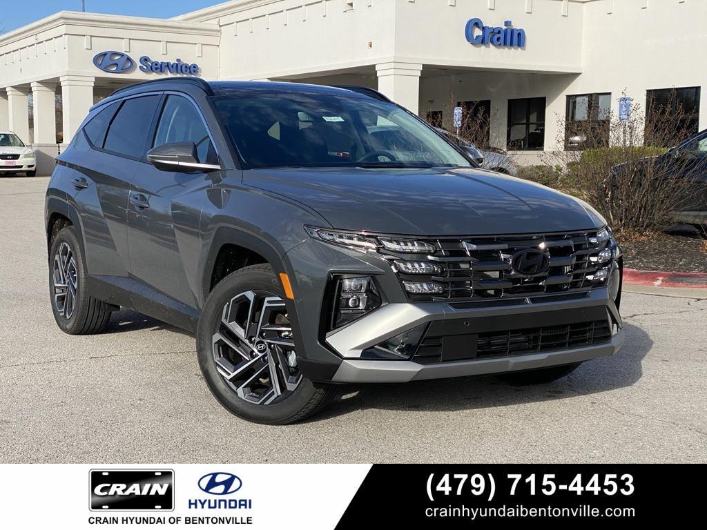 new 2026 Hyundai TUCSON Hybrid car, priced at $40,041