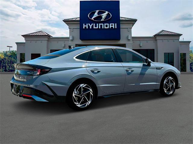 new 2024 Hyundai Sonata car, priced at $29,180