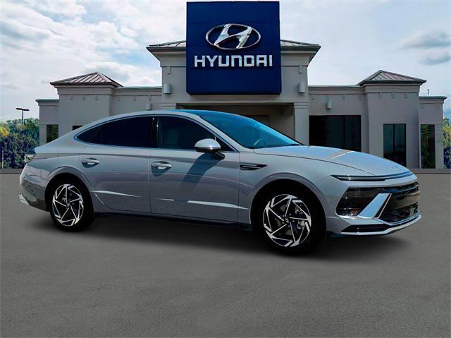 new 2024 Hyundai Sonata car, priced at $29,180