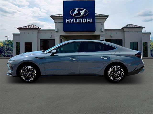 new 2024 Hyundai Sonata car, priced at $30,180