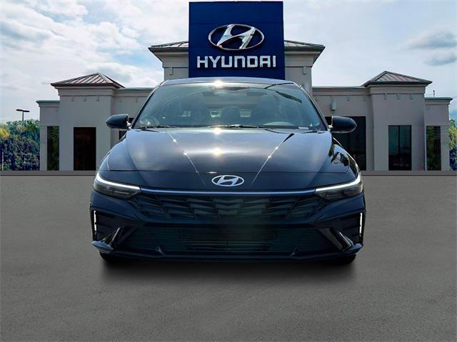 new 2025 Hyundai Elantra car, priced at $23,535