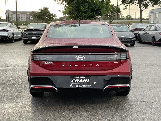 new 2025 Hyundai Sonata Hybrid car, priced at $31,529