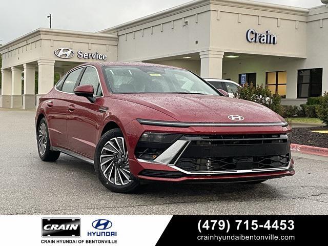 new 2025 Hyundai Sonata Hybrid car, priced at $32,029