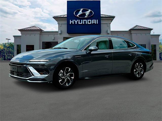 new 2024 Hyundai Sonata car, priced at $27,235