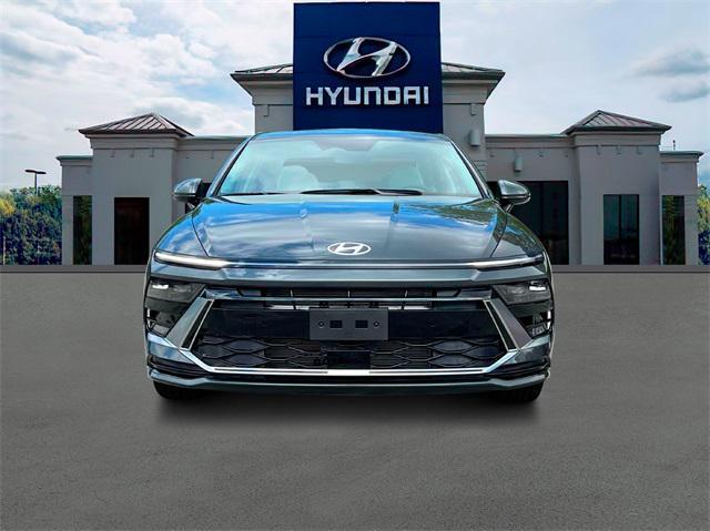 new 2024 Hyundai Sonata car, priced at $27,235