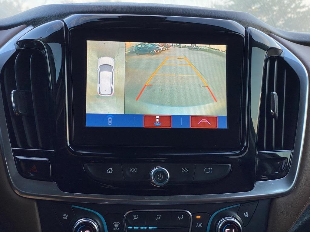 used 2019 Chevrolet Traverse car, priced at $22,189