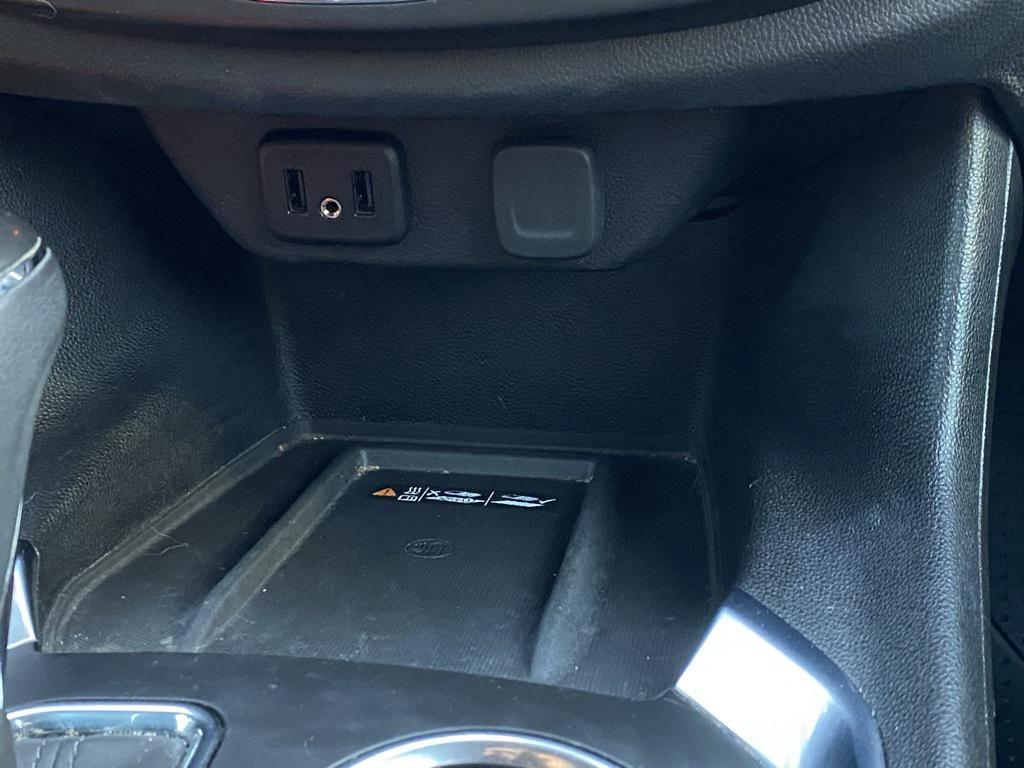 used 2019 Chevrolet Traverse car, priced at $22,189