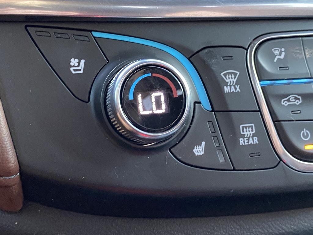 used 2019 Chevrolet Traverse car, priced at $22,189