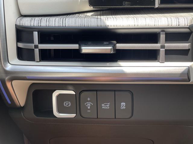 new 2025 Hyundai SANTA FE HEV car, priced at $47,688