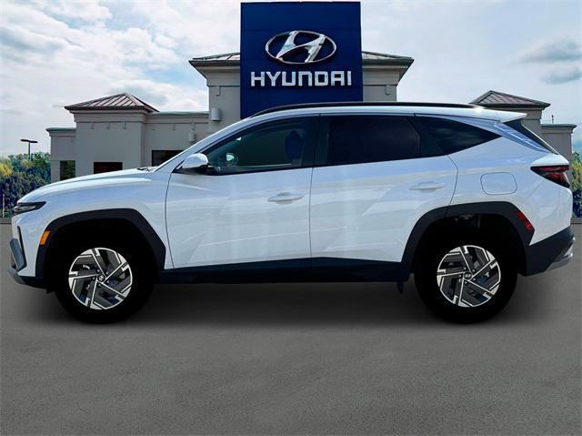 new 2025 Hyundai Tucson Hybrid car, priced at $35,770