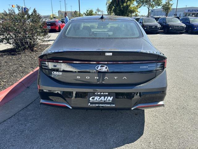 new 2024 Hyundai Sonata car, priced at $29,180