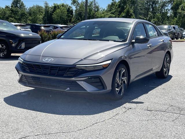 new 2025 Hyundai Elantra car, priced at $23,089