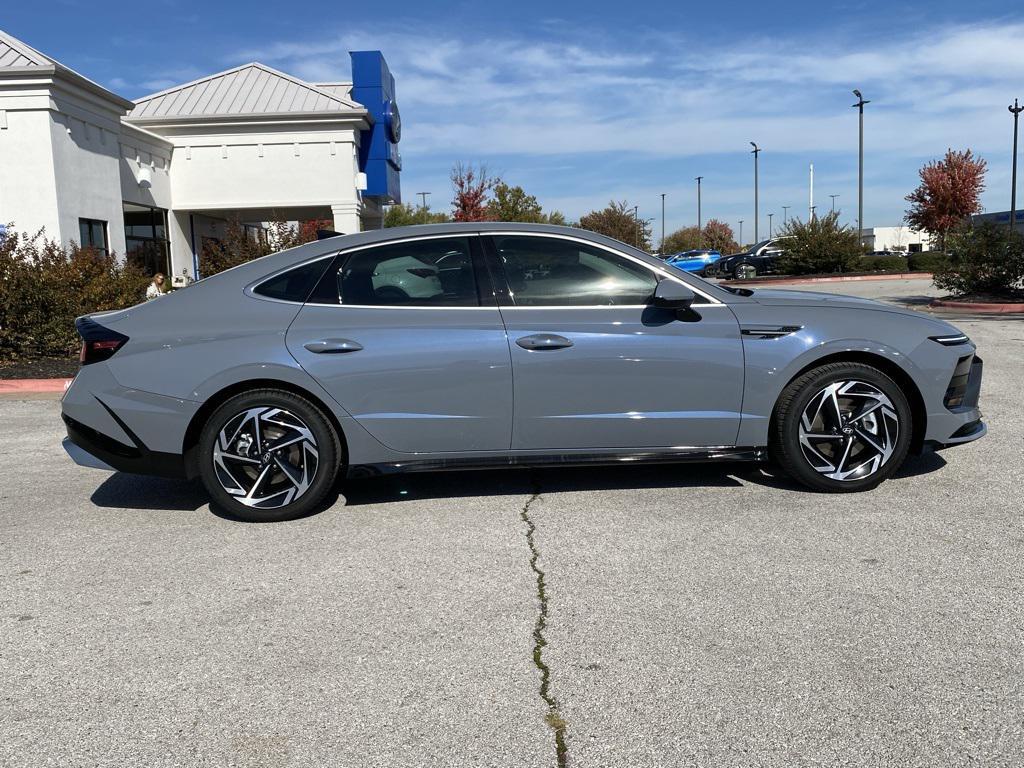 new 2026 Hyundai Sonata car, priced at $30,585