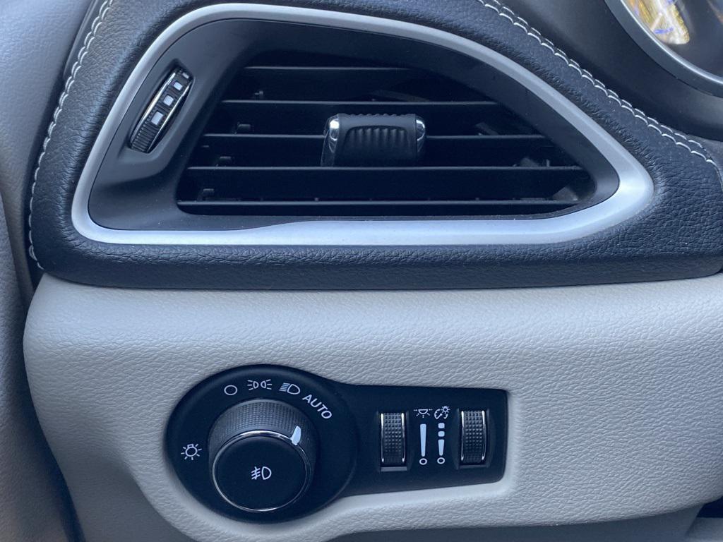 used 2023 Chrysler Pacifica car, priced at $28,489