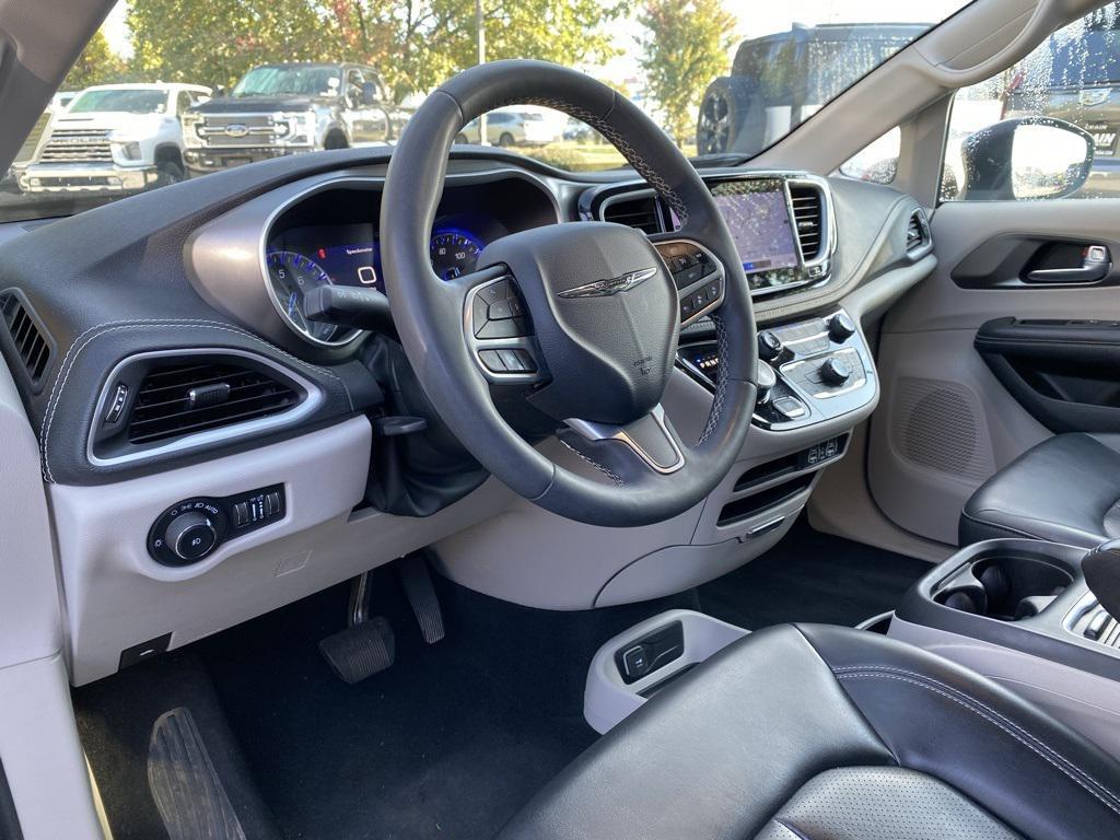 used 2023 Chrysler Pacifica car, priced at $28,489