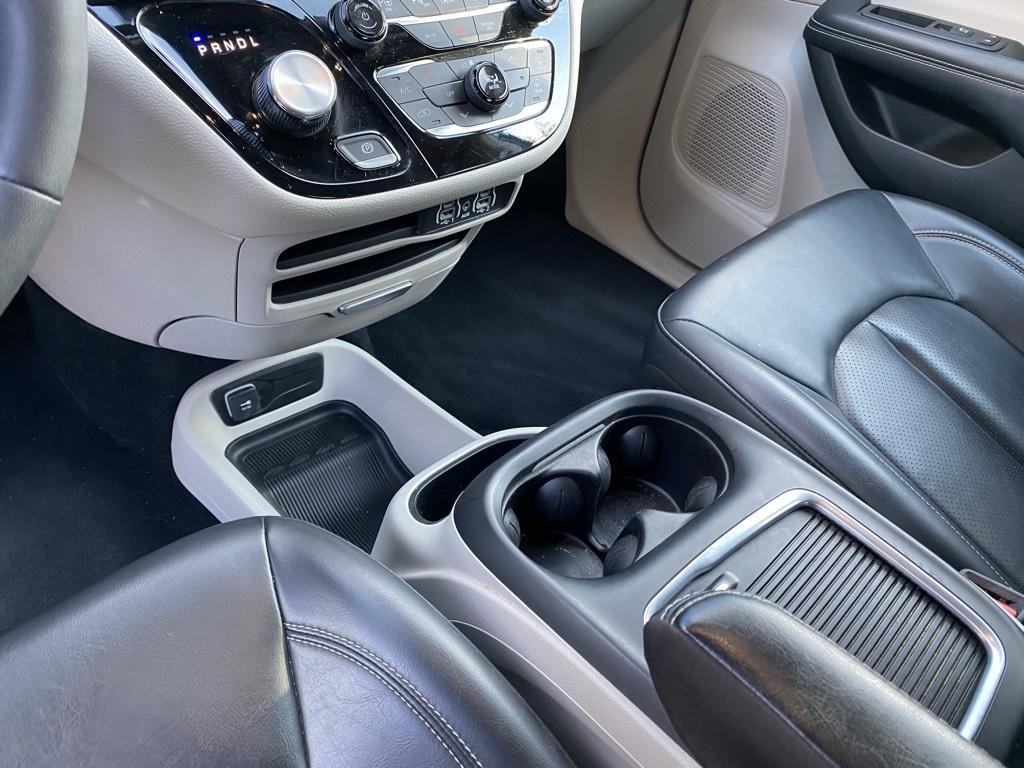 used 2023 Chrysler Pacifica car, priced at $28,489