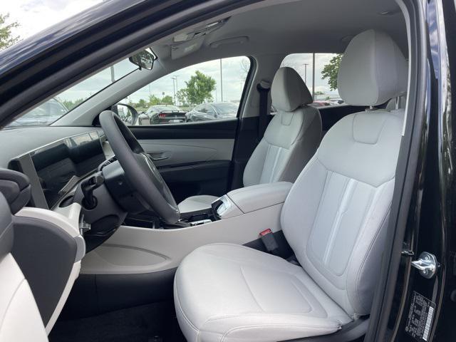 new 2025 Hyundai Tucson car, priced at $31,490