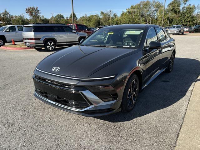 new 2024 Hyundai Sonata car, priced at $26,180