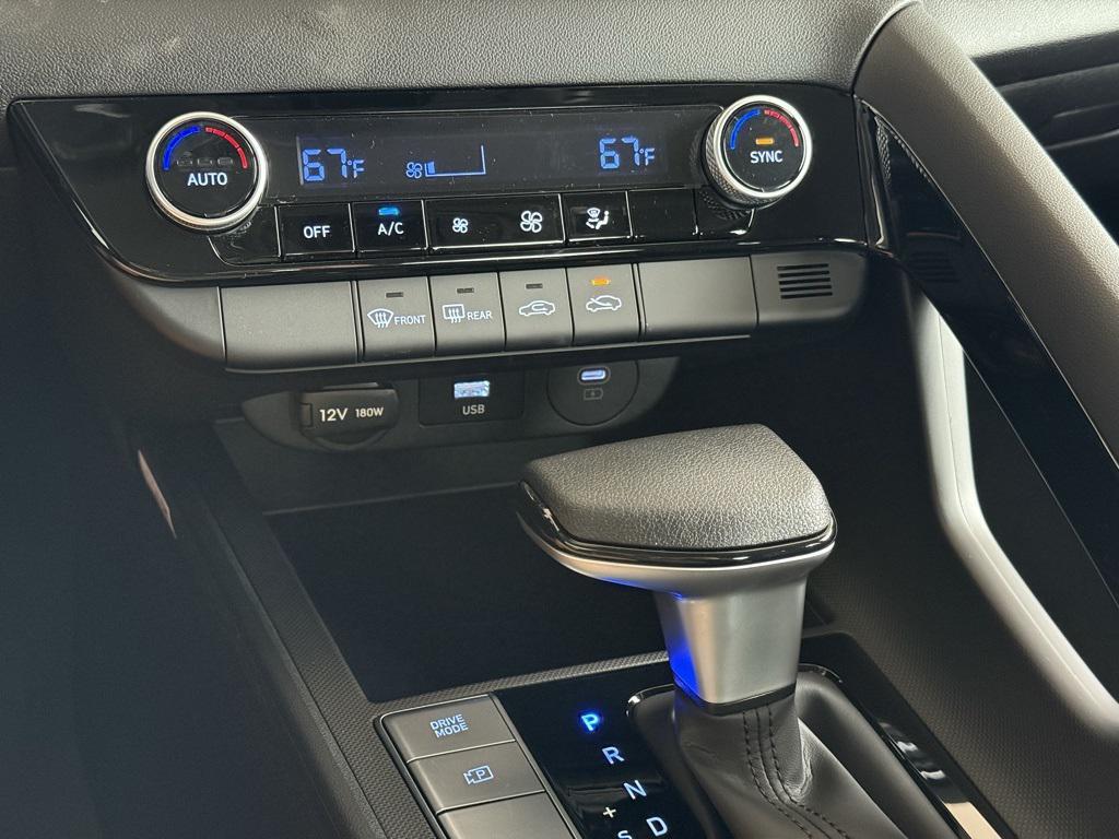new 2025 Hyundai ELANTRA HEV car, priced at $24,192