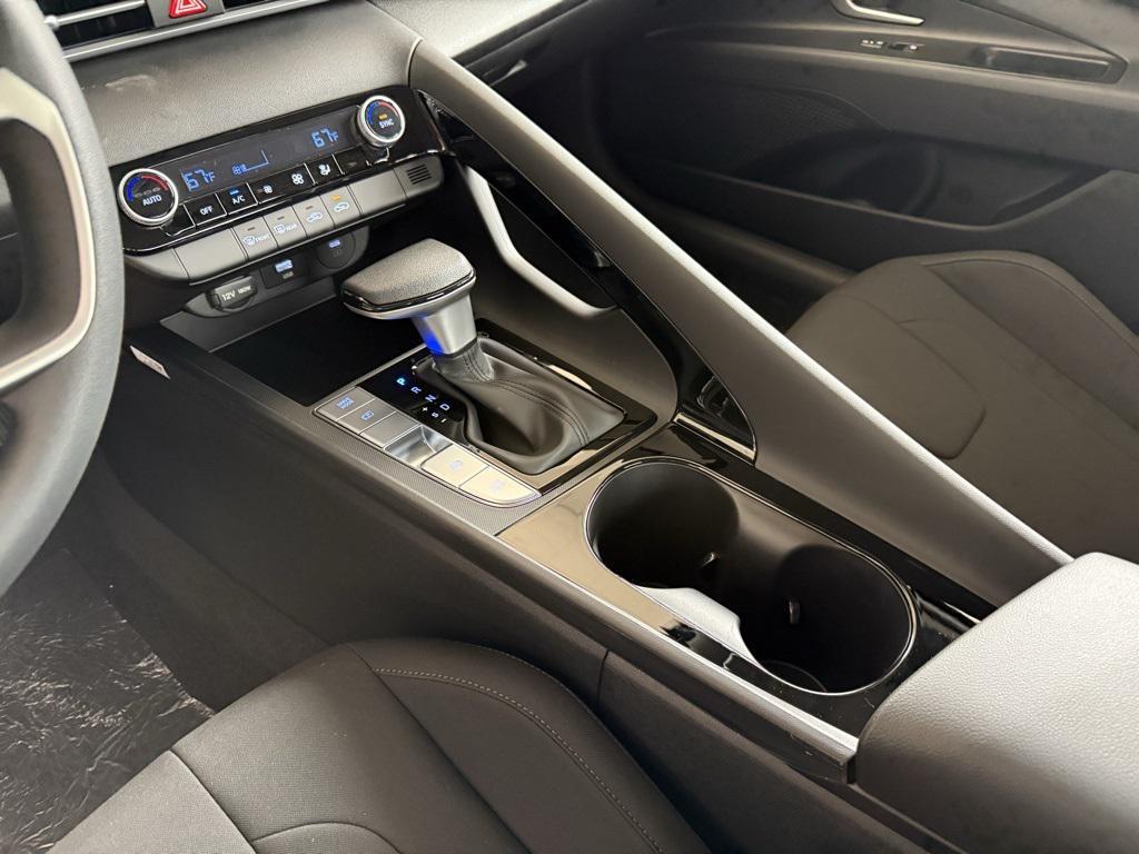 new 2025 Hyundai ELANTRA HEV car, priced at $24,192