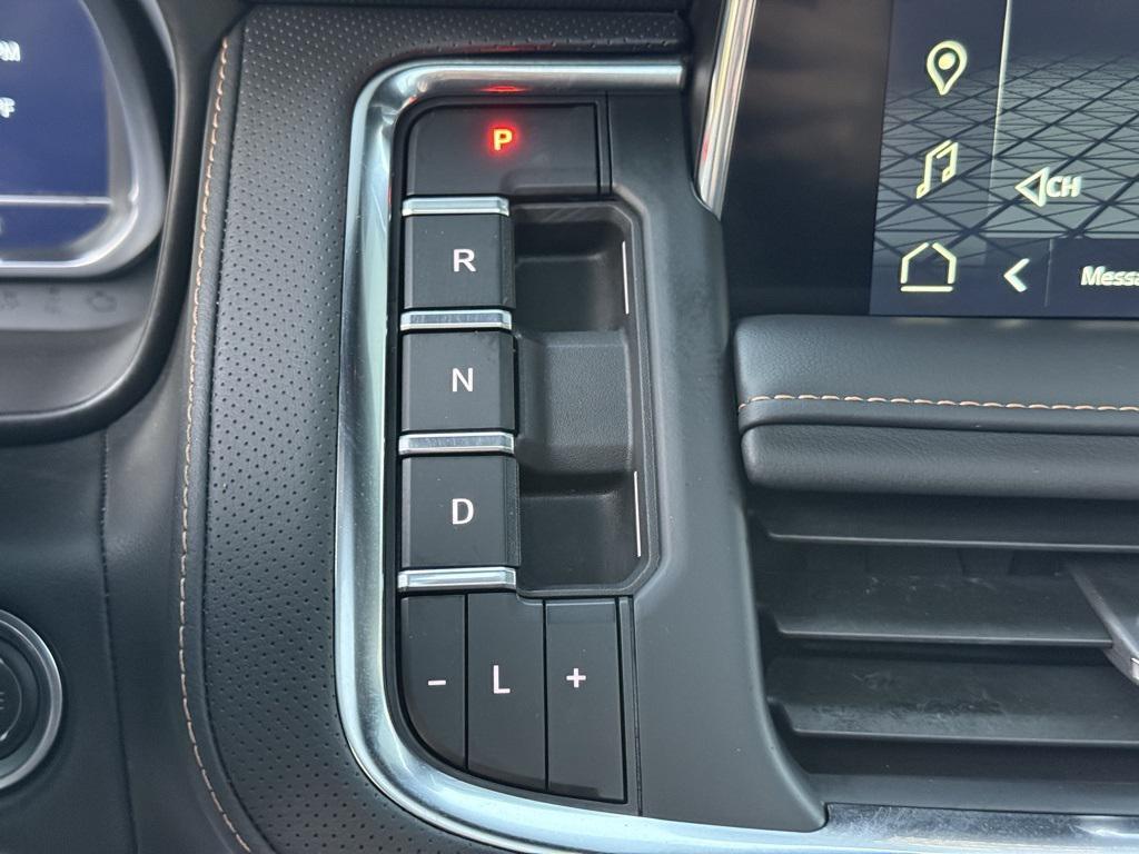 used 2024 GMC Yukon car, priced at $65,295