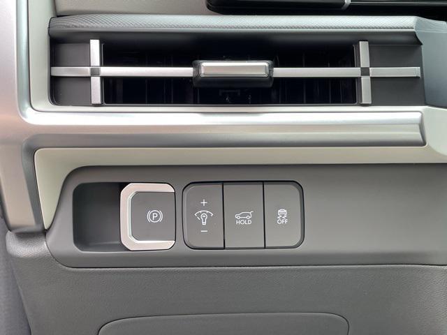 new 2025 Hyundai Santa Fe car, priced at $37,025