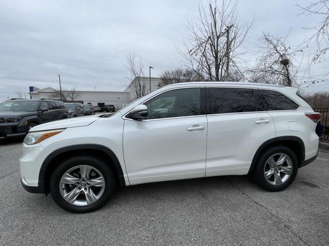 used 2016 Toyota Highlander car, priced at $17,000