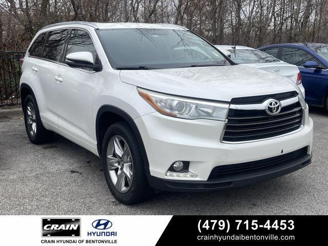 used 2016 Toyota Highlander car, priced at $17,000