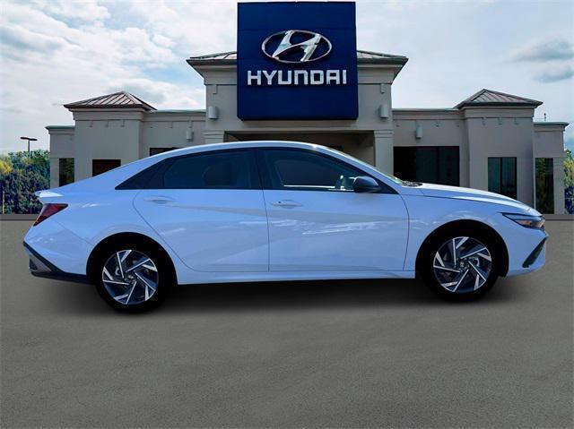 new 2025 Hyundai Elantra car, priced at $25,135