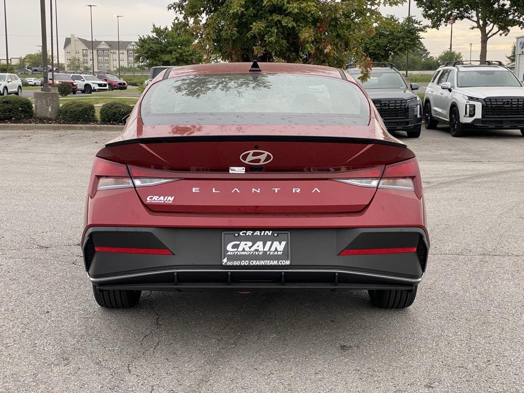 new 2025 Hyundai Elantra car, priced at $24,226