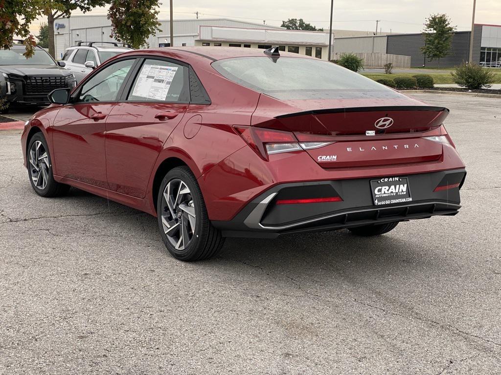 new 2025 Hyundai Elantra car, priced at $24,226