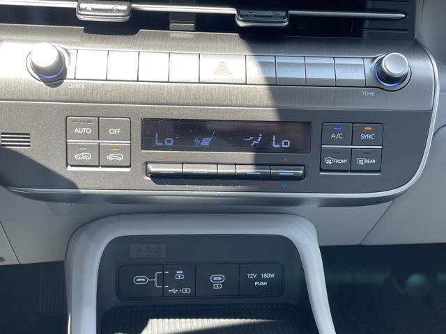 new 2025 Hyundai Kona car, priced at $26,078