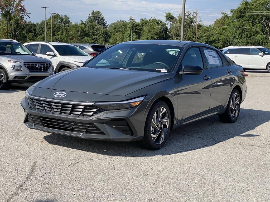 new 2025 Hyundai Elantra car, priced at $23,711
