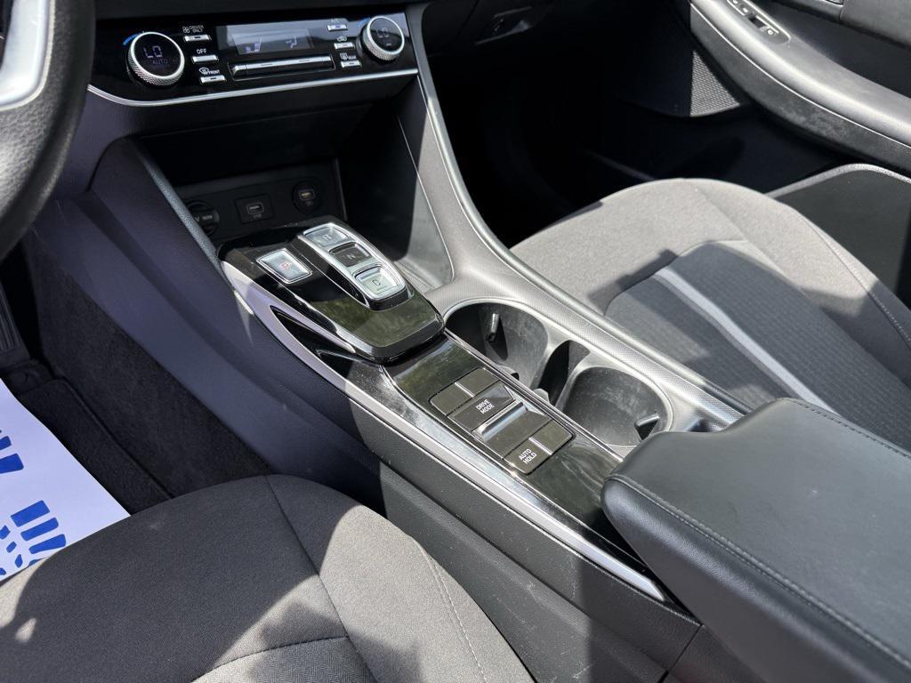 used 2022 Hyundai Sonata Hybrid car, priced at $17,189